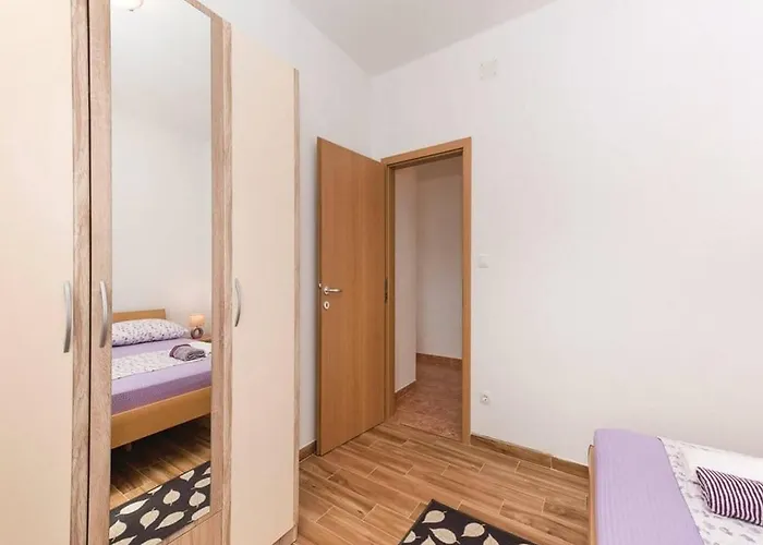 Zdenka Zatoglav Apartment *